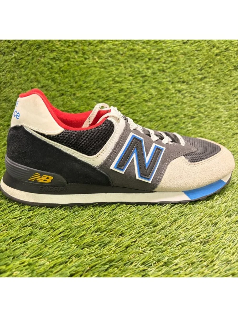 New Balance 574 Mens Size 10 Gray White Athletic Running Walking Shoes Sneakers